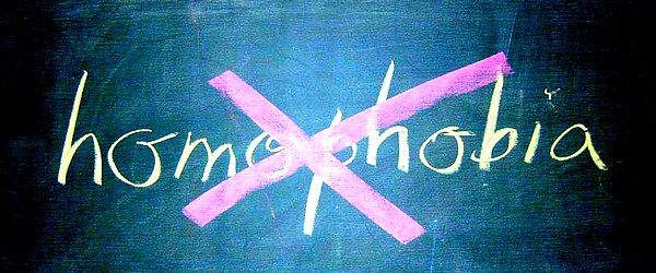 Czy wymowa tego propagandowego obrazka jest taka, że homofobia to fikcja? Freudowska pomyłka homo-aktywistów.