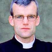 Ks. Patrick de La Rocque.