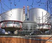 Trybunał w Strasburgu.