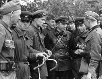Spotkanie niemieckich i sowieckich żołnierzy, wrzesień 1939.