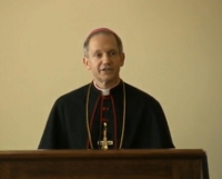 Biskup Thomas Paprocki.