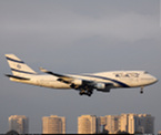 Boeing 747 linii El Al ląduje w Tel Awiwie