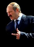 Łukaszenka stara się sprawiać dobre wrażenie, nie chce jednak żadnych zmian, twierdzą białoruscy opozycjoniści.