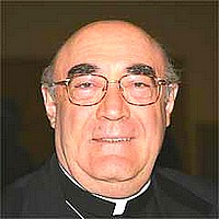 Biskup Nicola De Angelis.