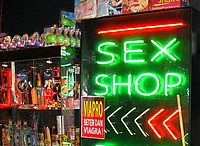 Pornografia nie jest rozrywką bez konsekwencji.