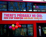 Richard Dawkins w autobusie, który ma 