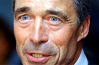 Anders Fogh Rasmussen doskonale wyczuł, że czas, by muzułmanów przeprosić.