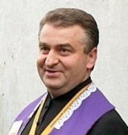 ks. Bogdan Bartołd.