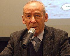 Andrzej Paczkowski.